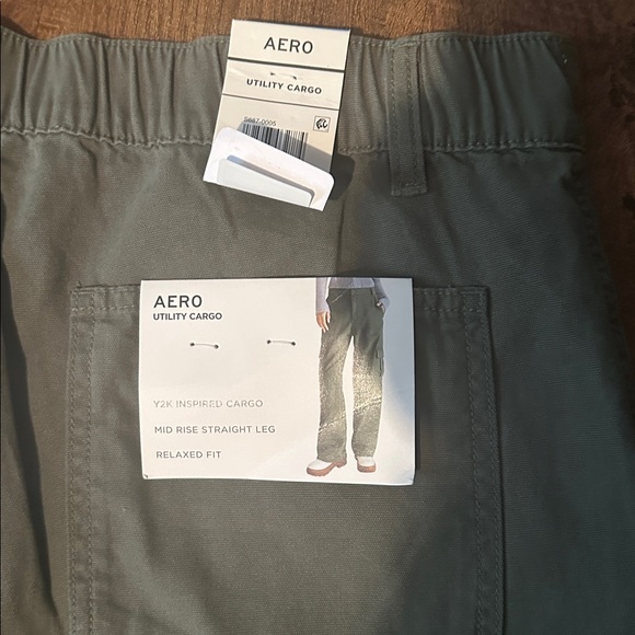 Aero Cargo Pants - Picture 3 of 3